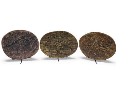 David Salk Handcrafted Bark Plates W/ Stands