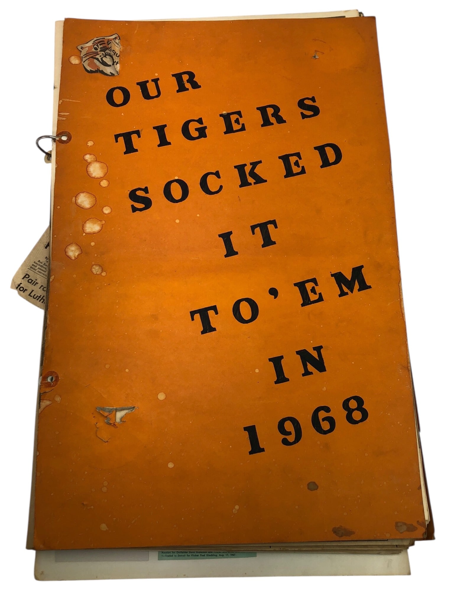 Vtg 1968 Detroit Tigers Handmade Scrapbook (1 of 20)