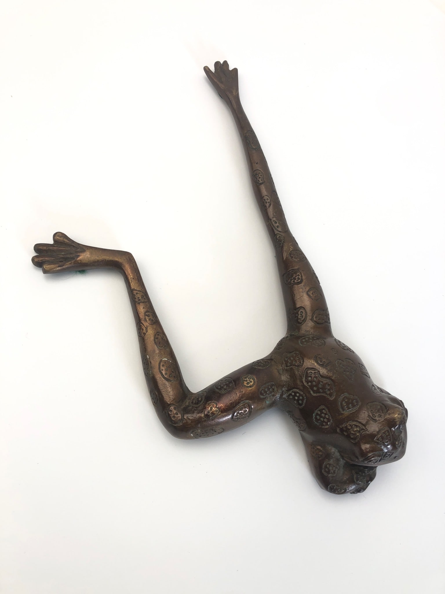 Bronze Frog Sculpture Made In India (1 of 7)