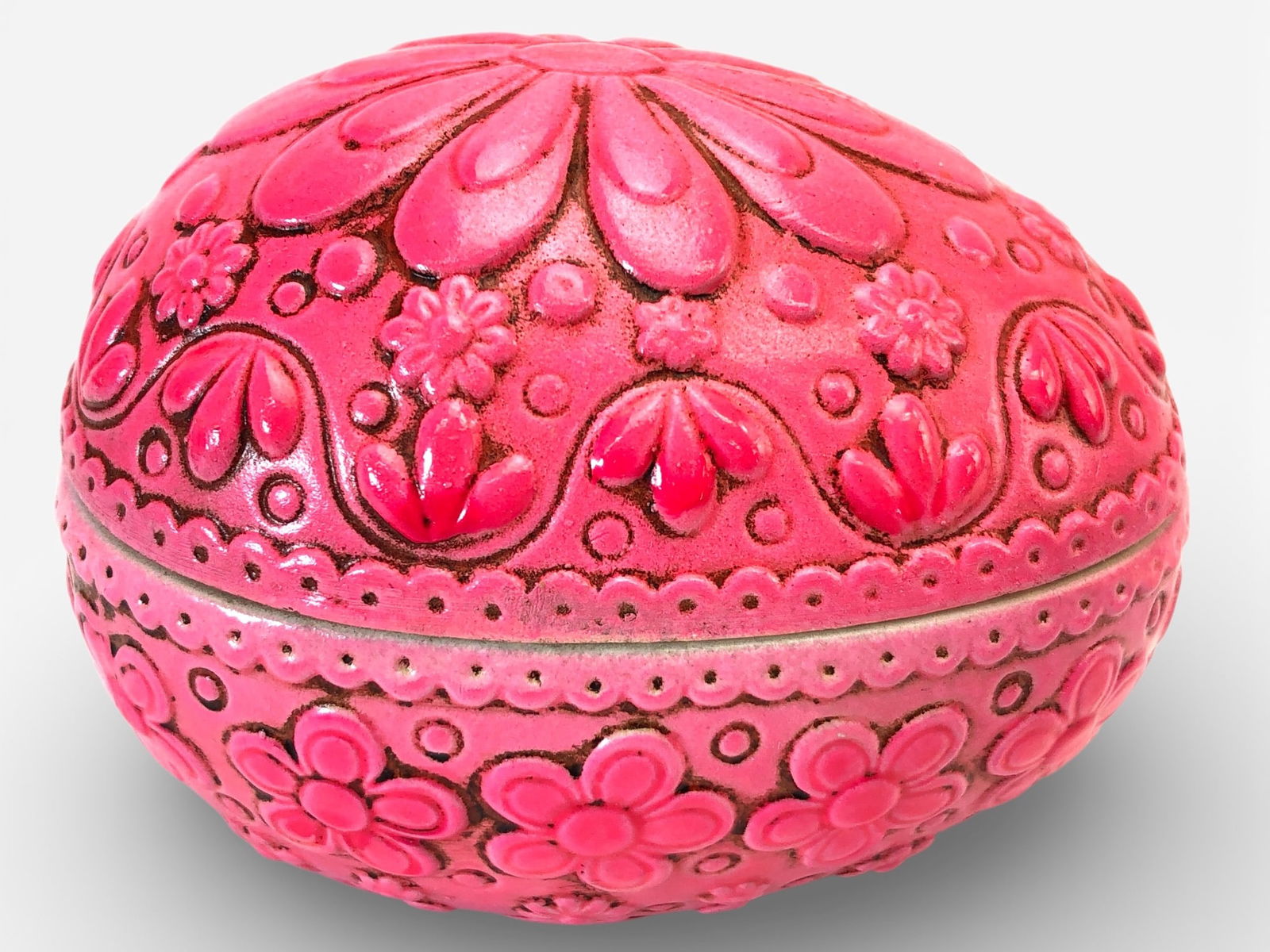 1970s Mod Hot Pink Ceramic Egg Trinket Dish (1 of 9)