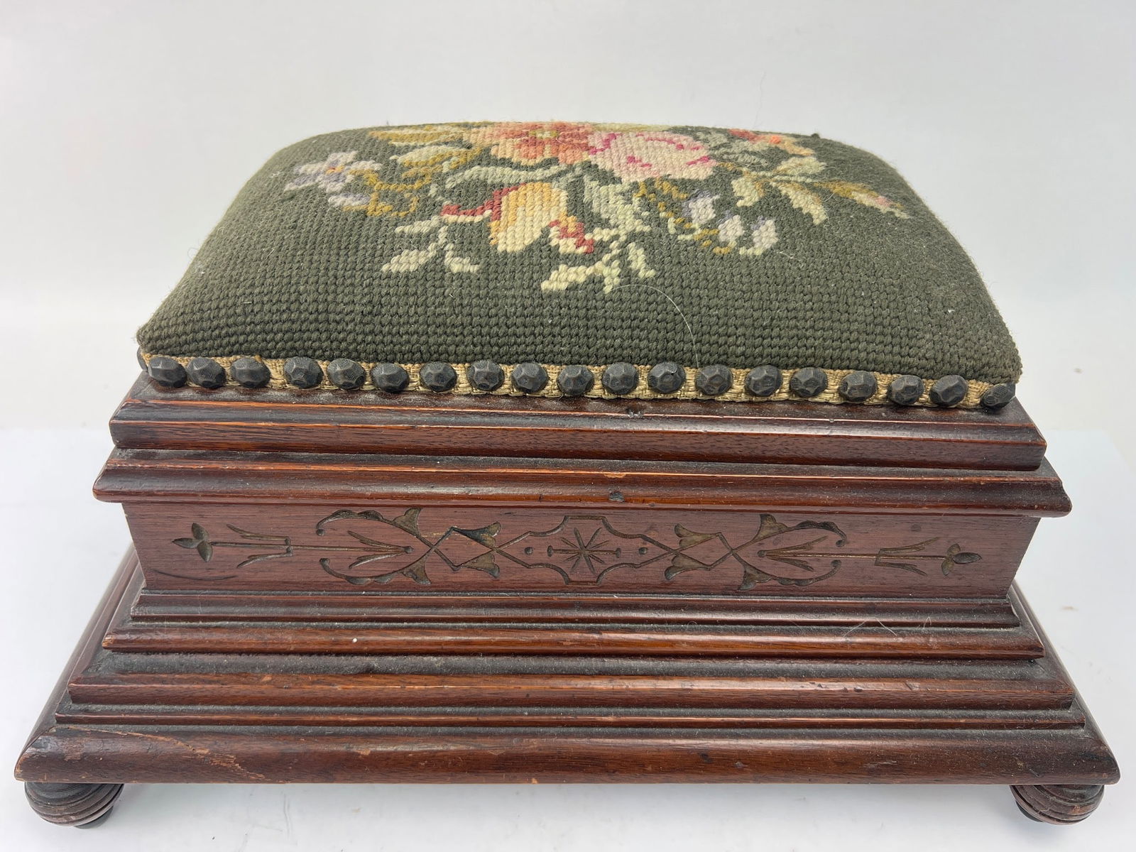 Victorian Hardwood Needlepoint Footstool Workbox (1 of 12)