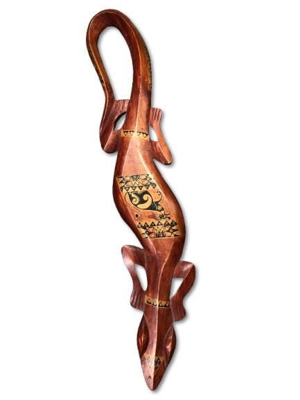 Wooden Gecko Wall Hanging With Tribal Art (1 of 9)