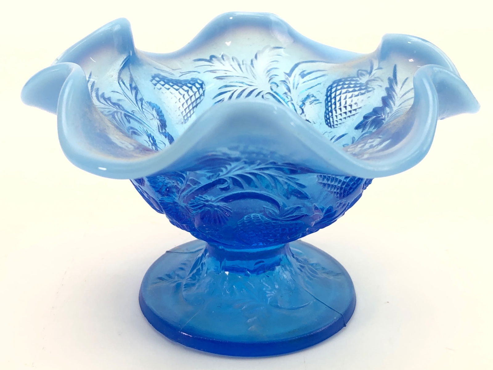 Vtg Fenton Blue Opalescent Glass Candy Dish (1 of 6)