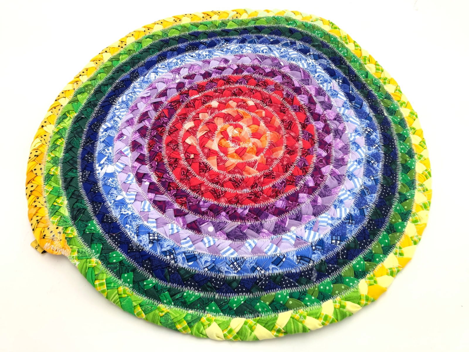 La Belle Maison Handmade Braided Round Trivet (1 of 6)