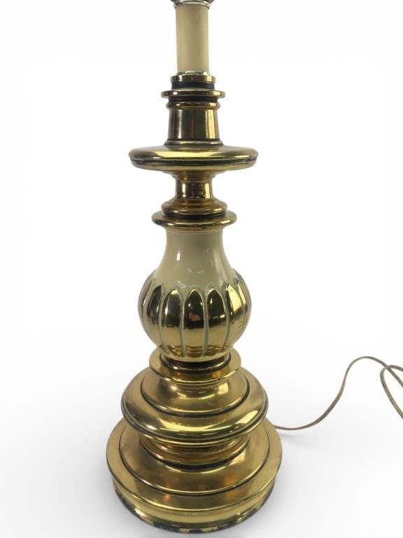 Mid 20th Century Stiffel Style Brass Lamp (1 of 8)