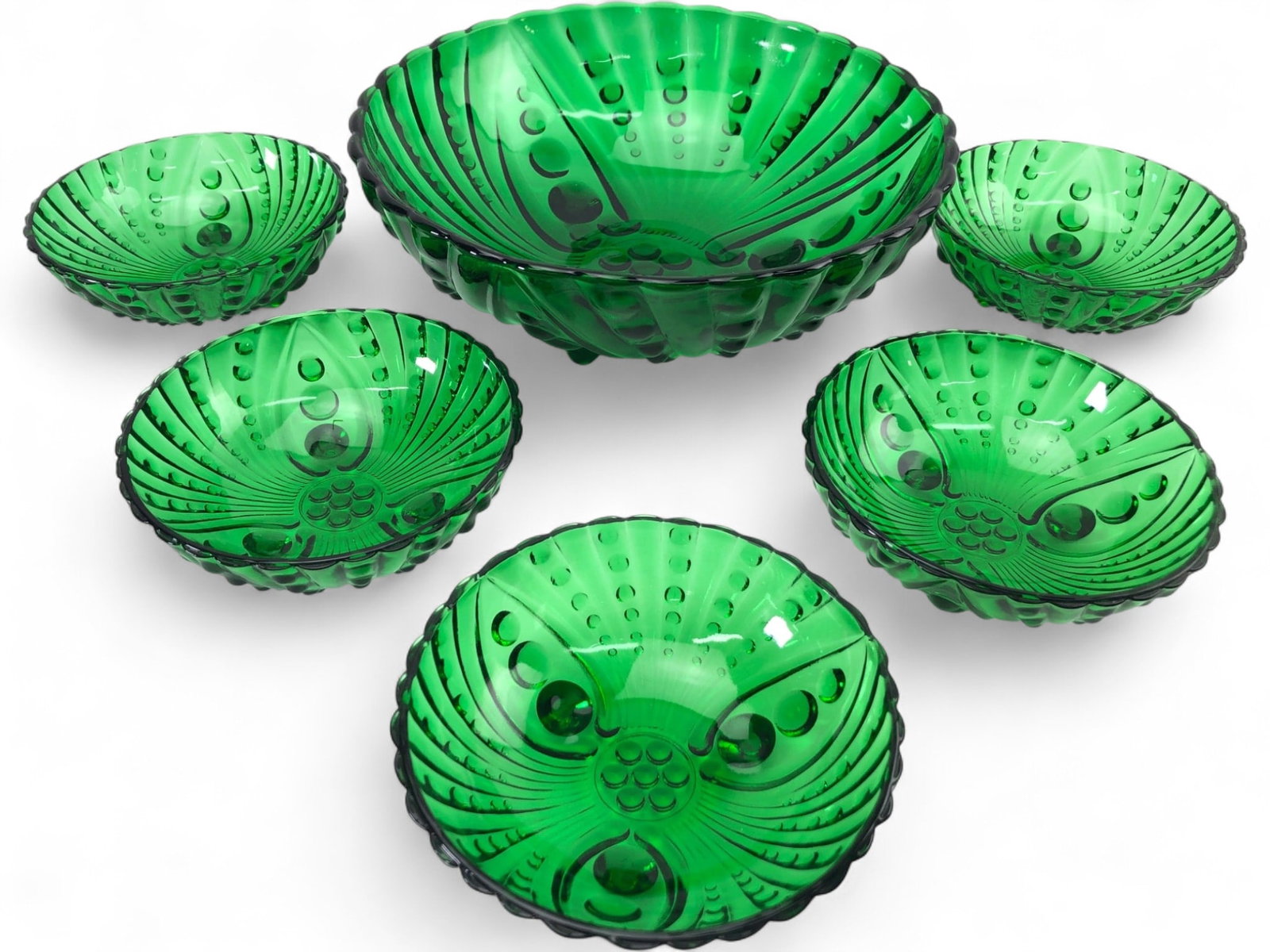 Anchor Hocking Colonial Green Glass Bowl Set: Anchor Hocking Colonial Green Pressed Glass Bowl Set. Features one large bowl, 8.5" dia, and five smaller bowls, 4.5" dia, in vibrant emerald green with ribbed exteriors and hobnail/bubble pattern.