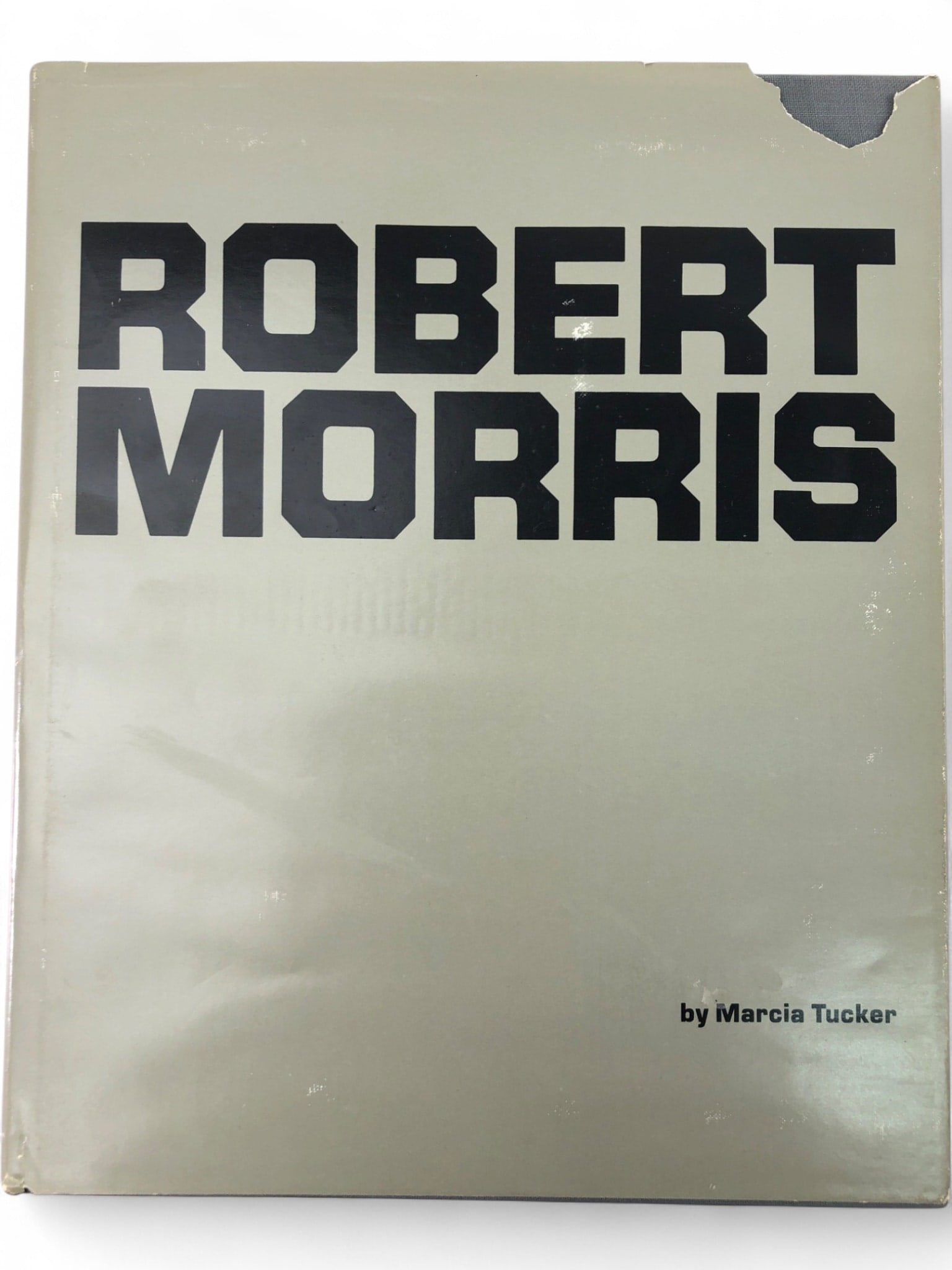 Robert Morris by Marcia Tucker, 1970 First Ed.: 1970 first edition hardcover book, 'Robert Morris' by Marcia Tucker, published by Praeger Publishers in conjunction with the Robert Morris show at the Whitney Museum of American Art. Features 39 illus