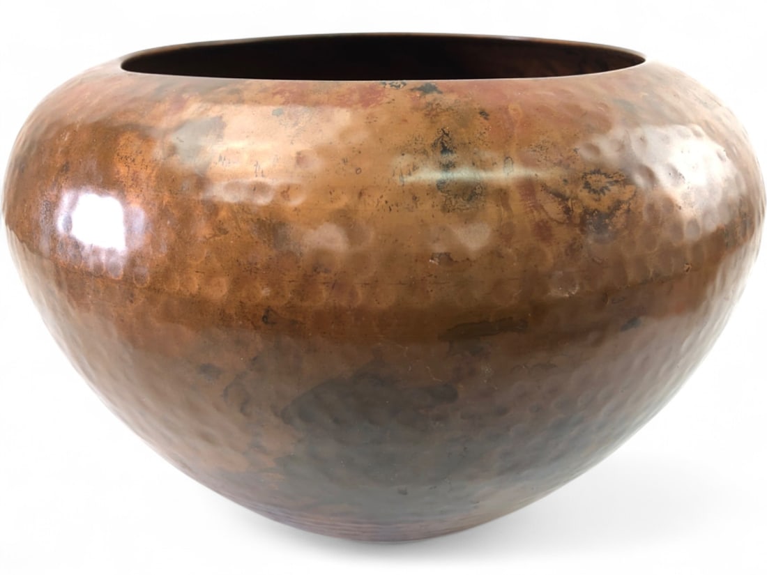 Smith & Hawken Hammered Copper Planter, 8" H (1 of 7)