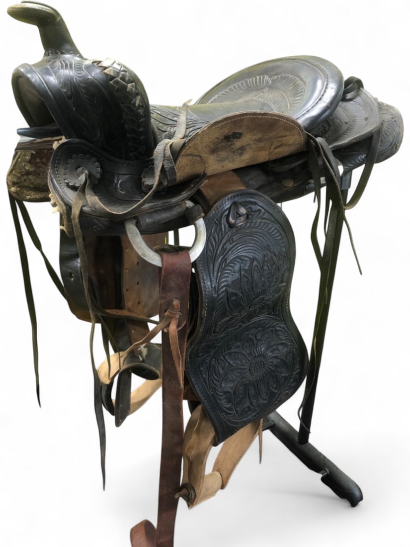 Tooled Leather Western Saddle with Tapaderos (1 of 14)