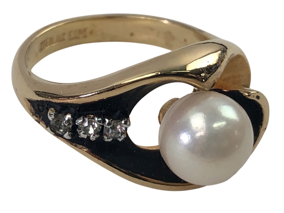 Espo Sterling Silver Gold-Plated Pearl Ring: Gold-plated sterling silver ring by Espo, featuring a central white cultured pearl accented by three small round-cut clear stones, likely cubic zirconia or crystals, set against a black enamel-style b
