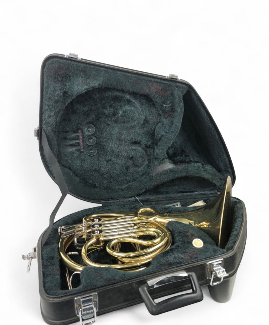 Yamaha YHR-314 Single French Horn in F (1 of 13)