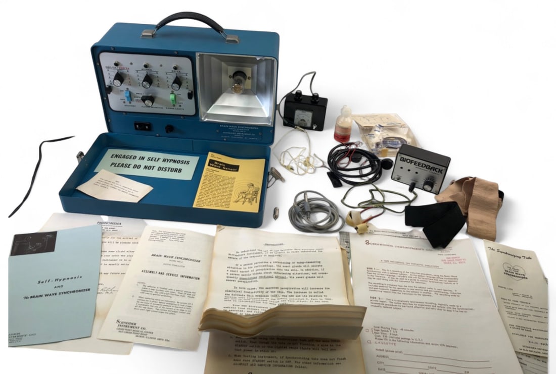 VTG Schneider Brain Wave Synchronizer MD-6 (1 of 16)