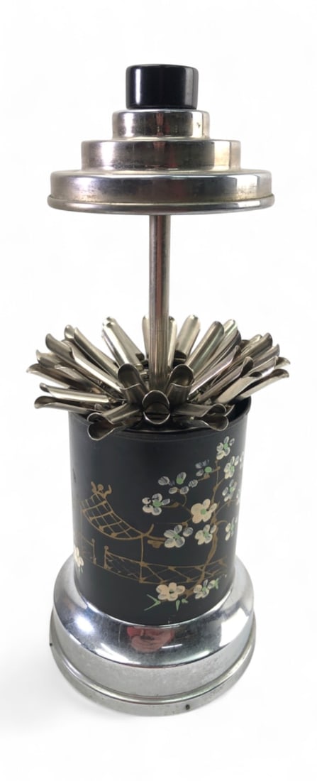 VTG Handpainted Musical Cigarette Dispenser (1 of 7)
