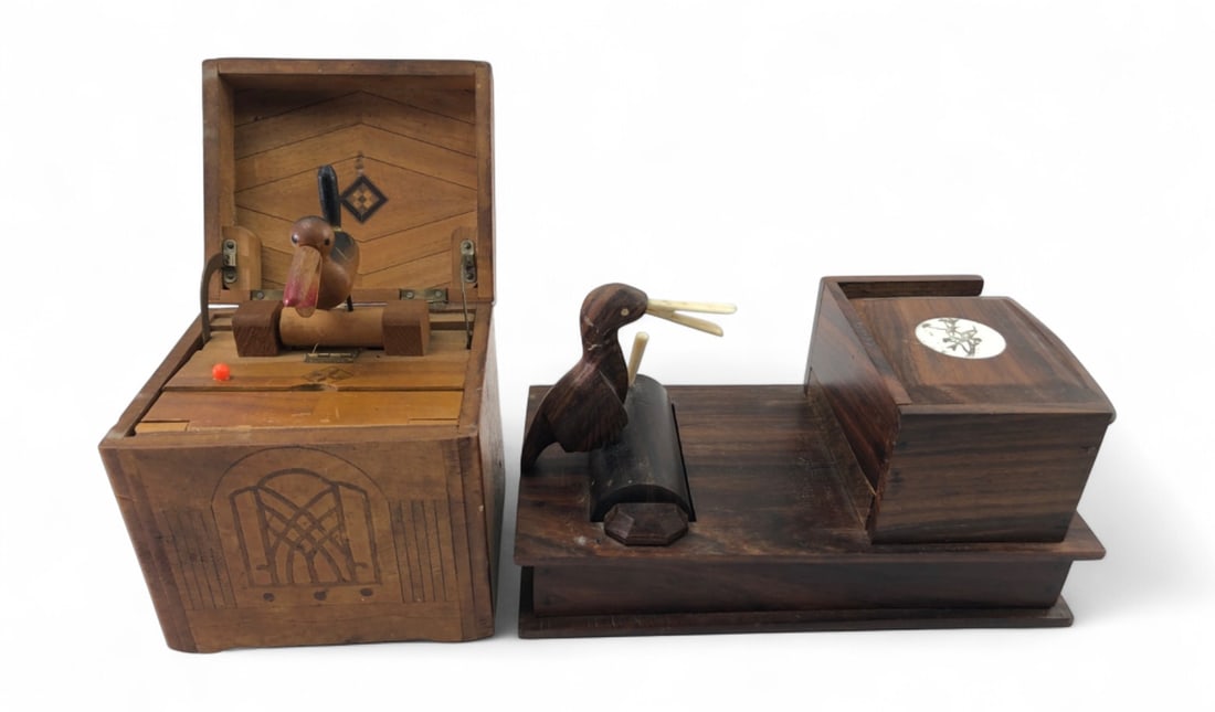 VTG Wooden Mechanical Bird Cigarette Dispensers (1 of 10)