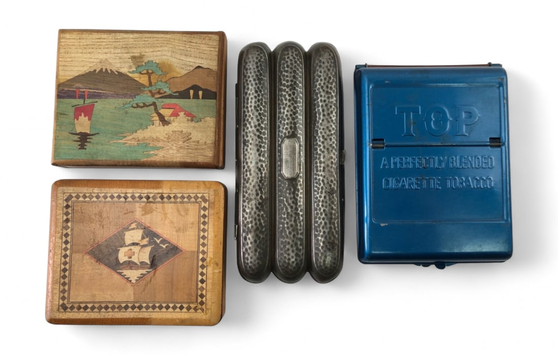 Vintage Top Cigarette Roller and Assorted Cases (1 of 5)
