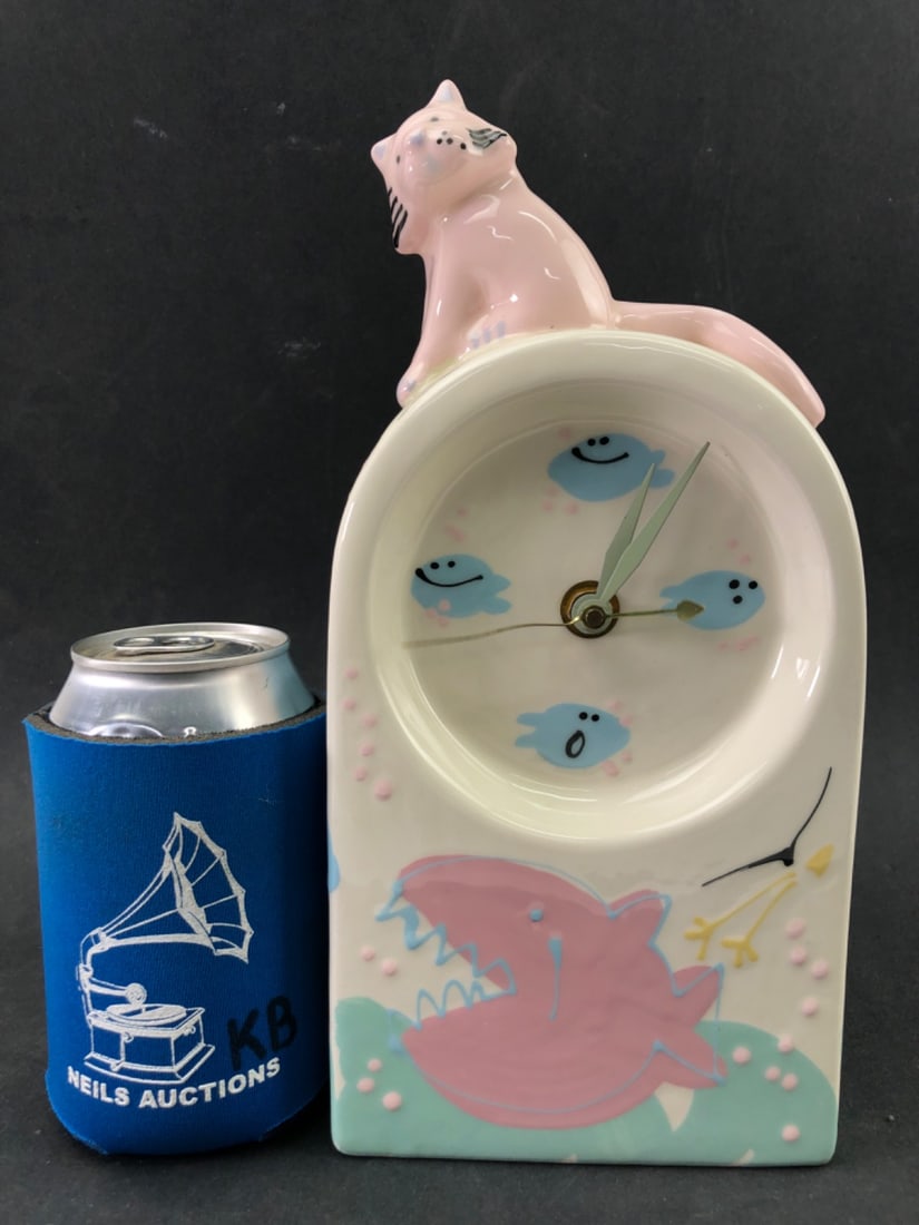 Signed Hand-Painted Ceramic Cat and Fish Mantle Clock - 2