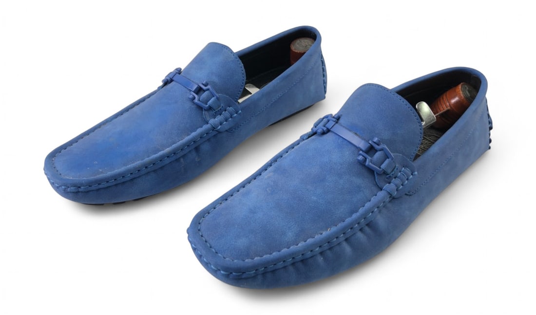 Amali Men's Blue Suede Driving Moccasins, Size 13: A pair of men's blue suede driving moccasins by Amali. These loafers feature a slip-on design with a decorative blue bit detail across the vamp and classic rubber pebble outsoles. The interior is