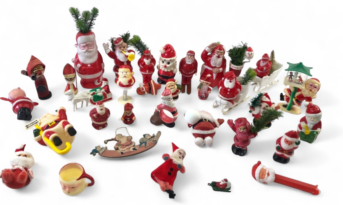 VTG Yuletide Enterprises Santa Claus Figurine Lot: Collection of vintage Santa Claus figurines and ornaments, including pieces marked Yuletide Enterprises Inc., 1978. Lot features various styles, including plastic, felt, and wire construction. Items s