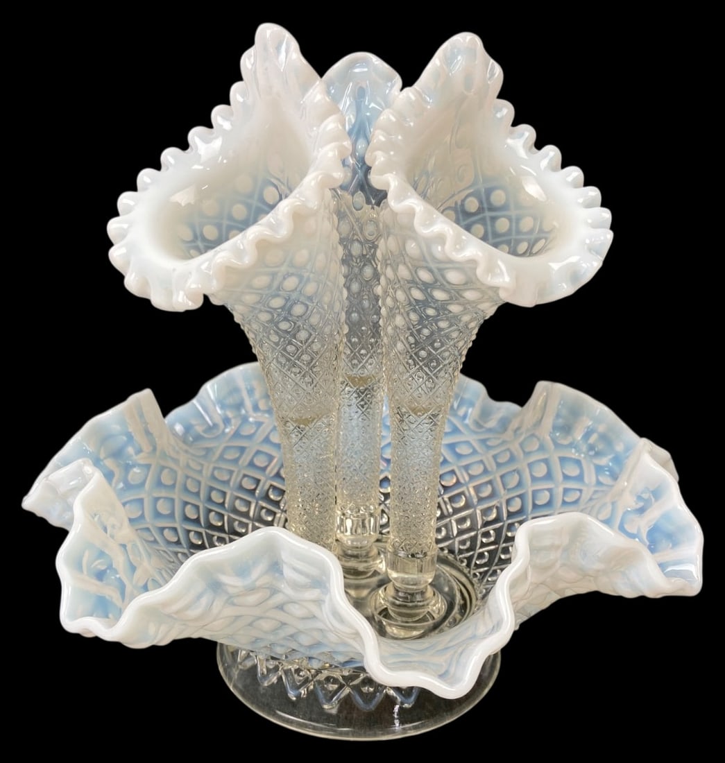 VTG Fenton Art Glass Diamond Lace 3-Horn Epergne (1 of 5)