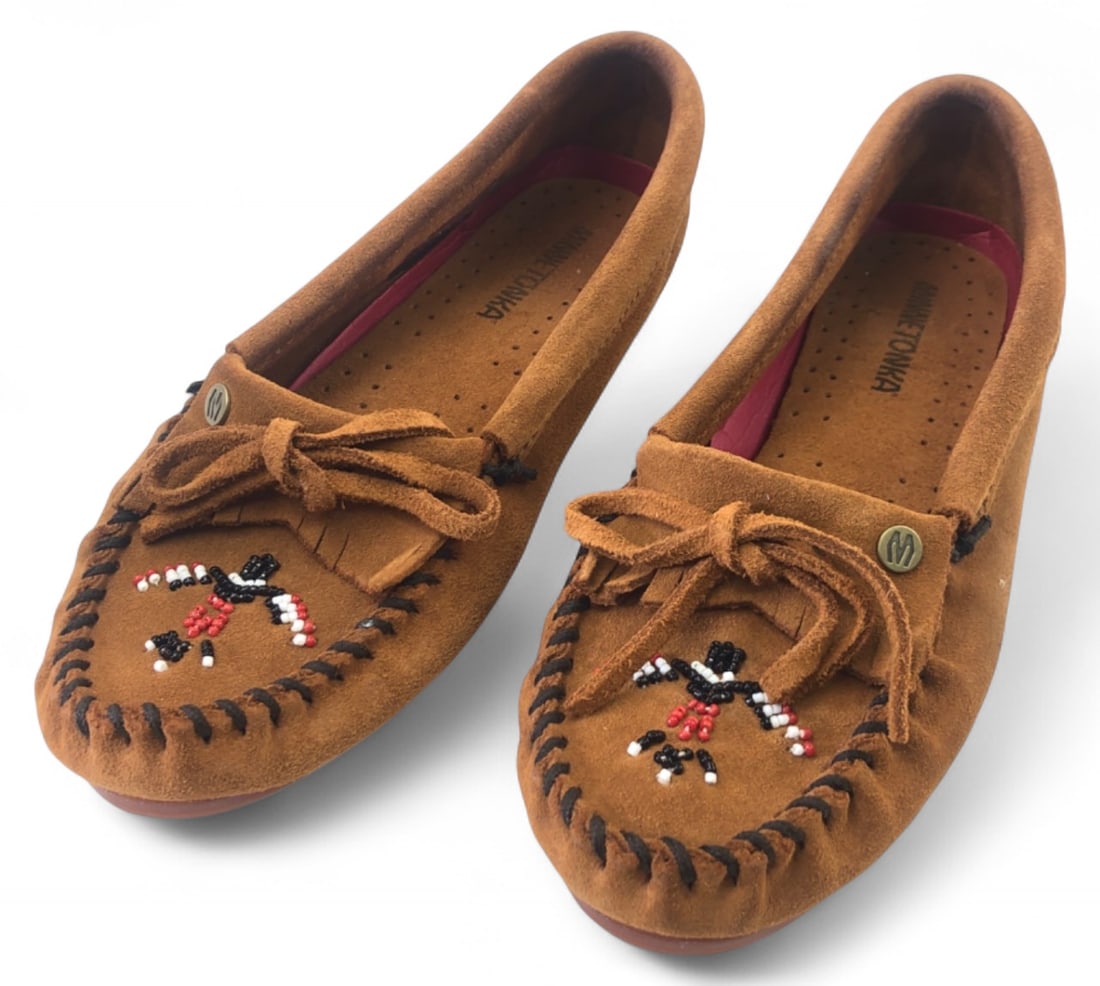 Minnetonka Womens Thunderbird Moccasins Size 6.5 (1 of 8)