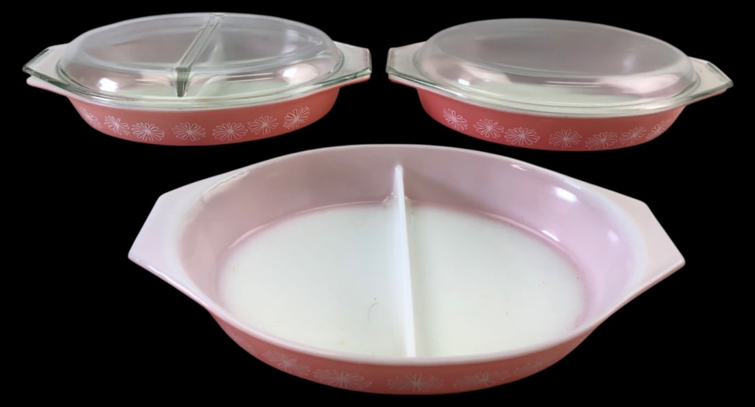 VTG Pyrex Pink Daisy Casserole Dishes (1 of 9)