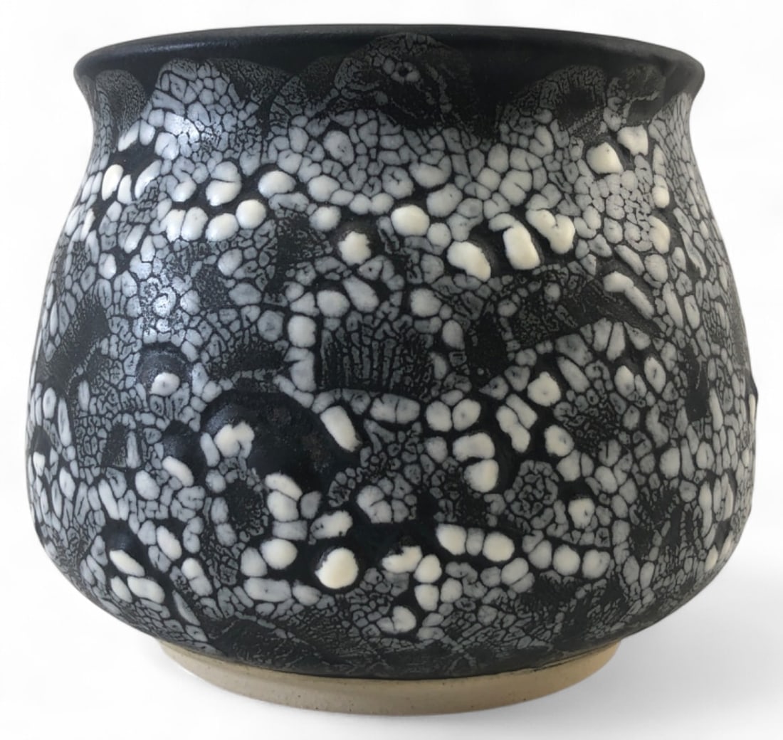 Fry Studio Pottery Crawl Glaze Bowl: Studio pottery bowl by Fry, featuring a striking black and white textured crawl glaze exterior with a matte black interior. Base is marked with an incised "Fry" and a stamped spiral hand motif. Measur