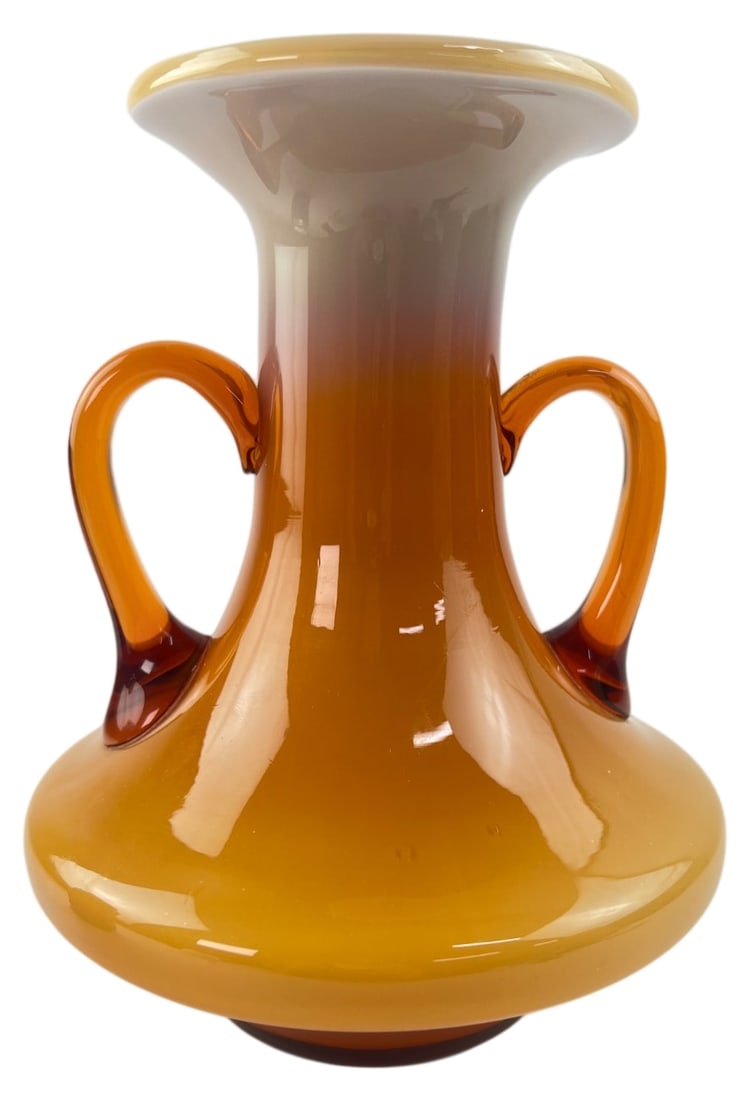 VTG Dragan Drobnjak Sunset Blown Glass Vase: Vintage hand-blown glass vase by Dragan Drobnjak. Features a sunset gradient colorway transitioning from a yellow-orange base to a white flared rim, accented with two applied amber glass handles.