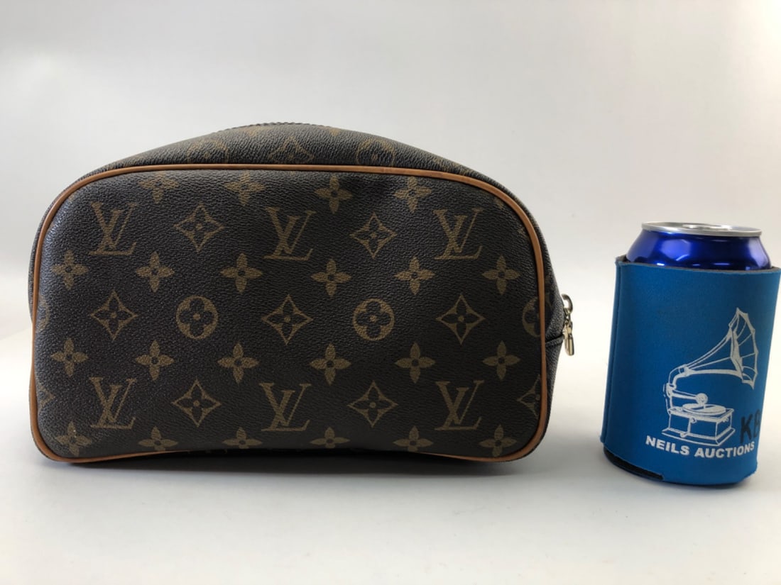 Louis Vuitton Monogram Cosmetics Bag - 4