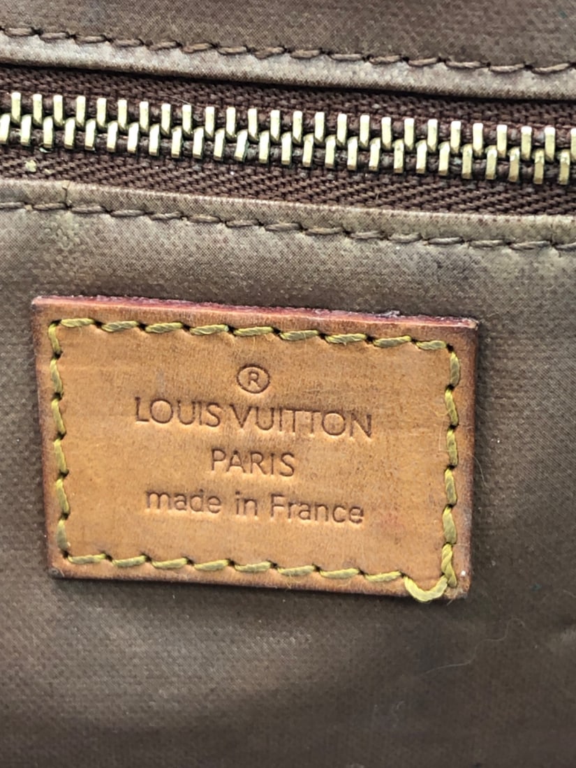 Louis Vuitton Monogram Cosmetics Bag - 8