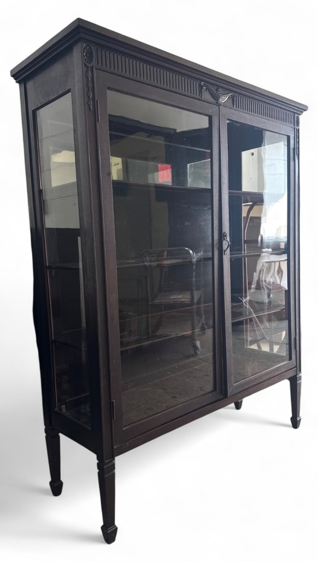 Rockford Chair & Furniture Co. Display Cabinet (1 of 10)