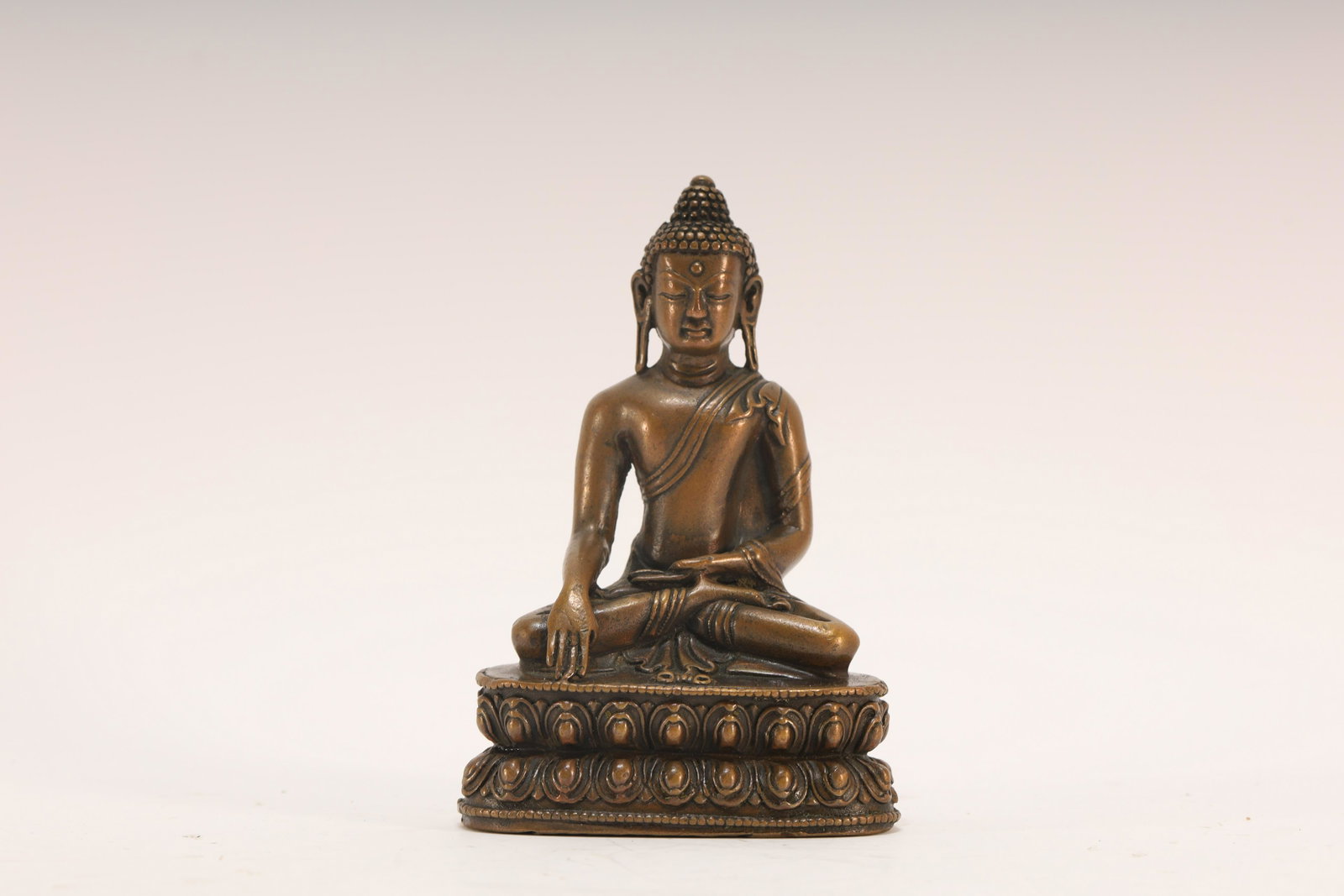 A Bronze Statue of Sakyamuniâ€™: A Delicate Bronze Tibetan Statue of Sakyamuni Chinese Ming Dynasty 15-16th Century Size: 7x5x10.3cm