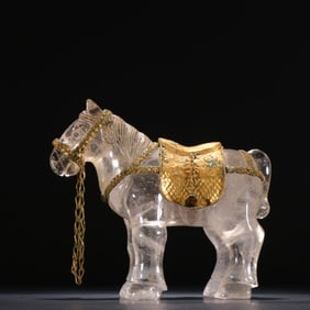 CRYSTAL CARVED PATTERN PENDANT