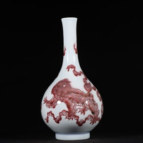 UNDERGLAZE RED GLAZE PATTERN VASE
