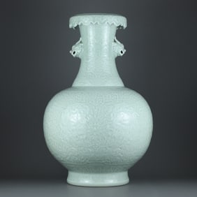 GREEN GLAZE VASE