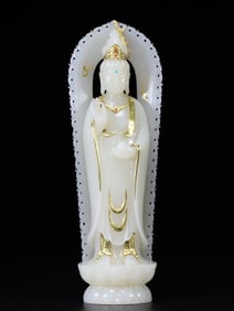 HETIAN JADE CARVED GUANYIN BUDDHA STATUE
