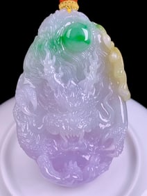 JADEITE CARVED PATTERN PENDANT