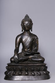 COPPER CAST SHAKYAMUNI BUDDHA STATUE