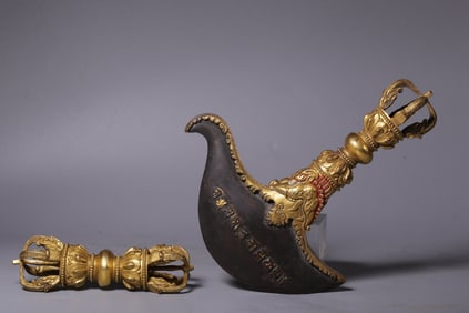 GILT BRONZE CAST ORNAMENT