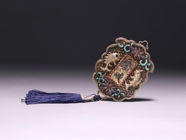 GILT SILVER CAST PENDANT