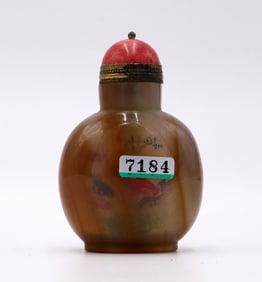 GLASS CARVED FISH PATTERN SNUFF BOTTLE