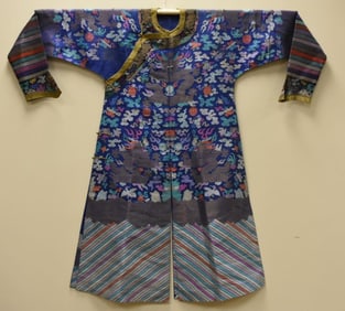 BLUE EMBROIDERY ROBE