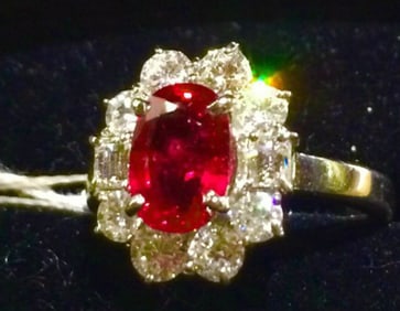 RUBY CARVED FINGER RING