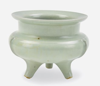 LONGQUAN YAO GREEN GLAZE CENSER
