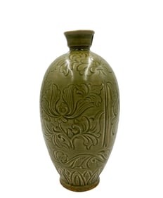 YAO ZHOU WARE CELADON GLAZE VASE