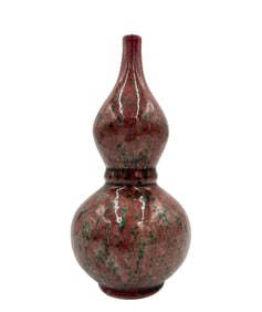 COWPEA RED GLAZE GOURD VASE