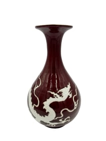 RED GLAZE DRAGON PATTERN VASE