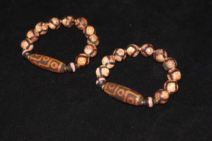 Nine-eyed Dzi bracelet