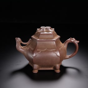 Four-legged purple clay teapot