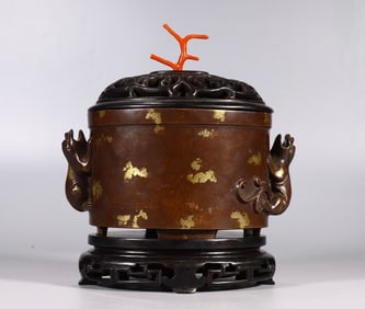 Copper inlaid gold beast ear cover stove