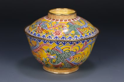 Copper-based painted enamel phoenix-peony lidded bowl